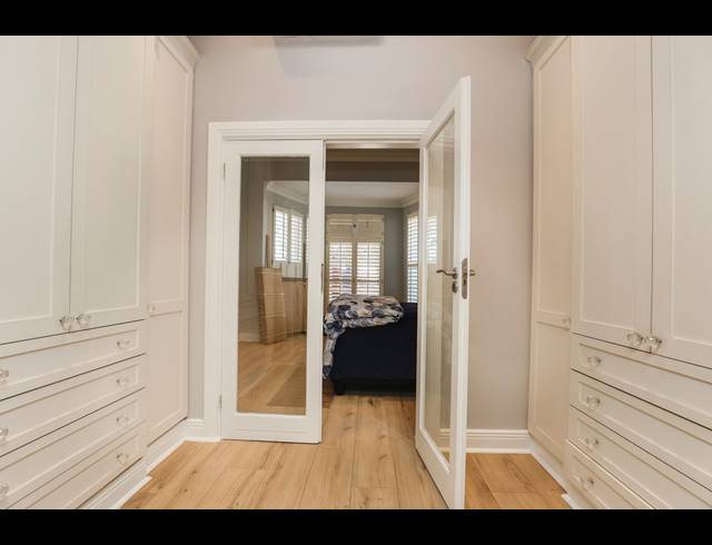 3 BEDROOM FREEHOLD FOR SALE IN ESSENWOOD